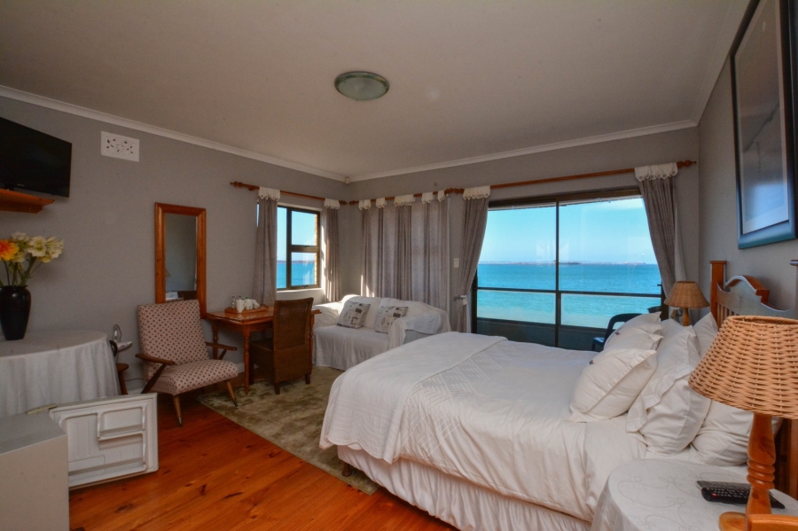 9 Bedroom Property for Sale in Saldanha Western Cape